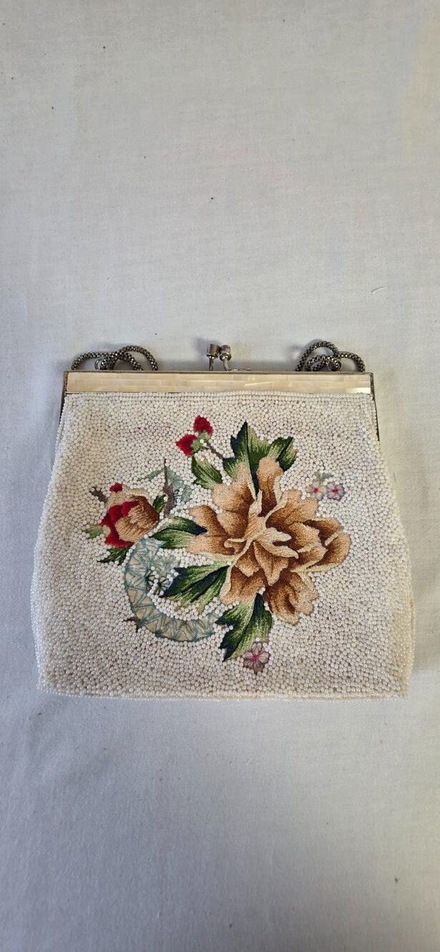 Vintage Hong Kong Hand Beaded Evening Bag Floral Kiss Lock